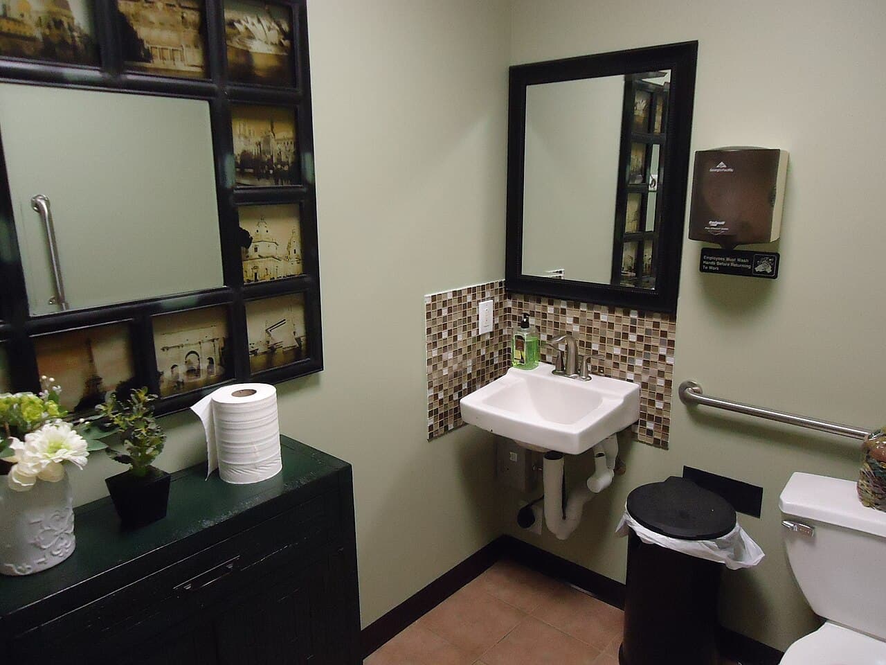 Bathroom Decor